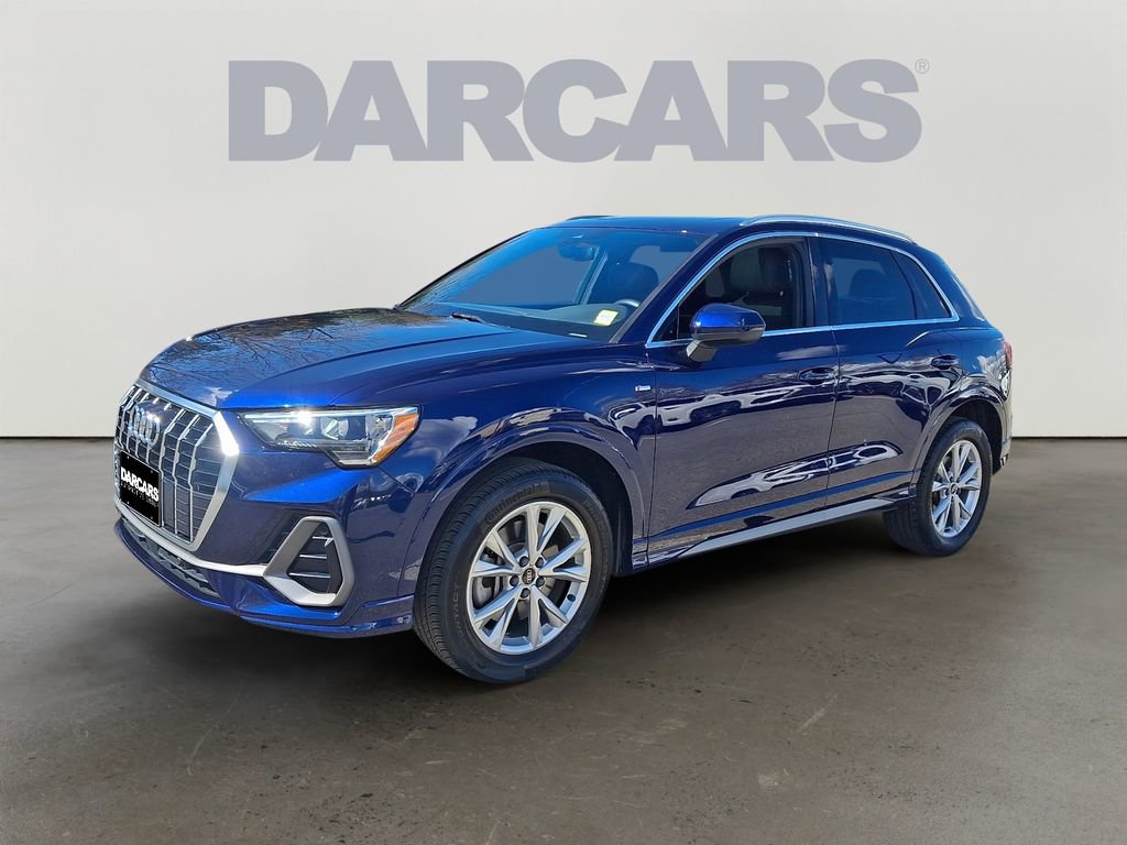 Used 2022 Audi Q3 2.0T Premium AWD/4WD image 3