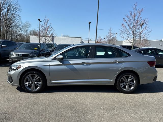 Used 2023 Volkswagen Jetta SE image 7