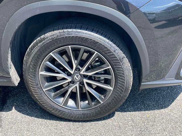 Used 2026 Lexus NX 350h AWD w/ Cold Area Package image 9