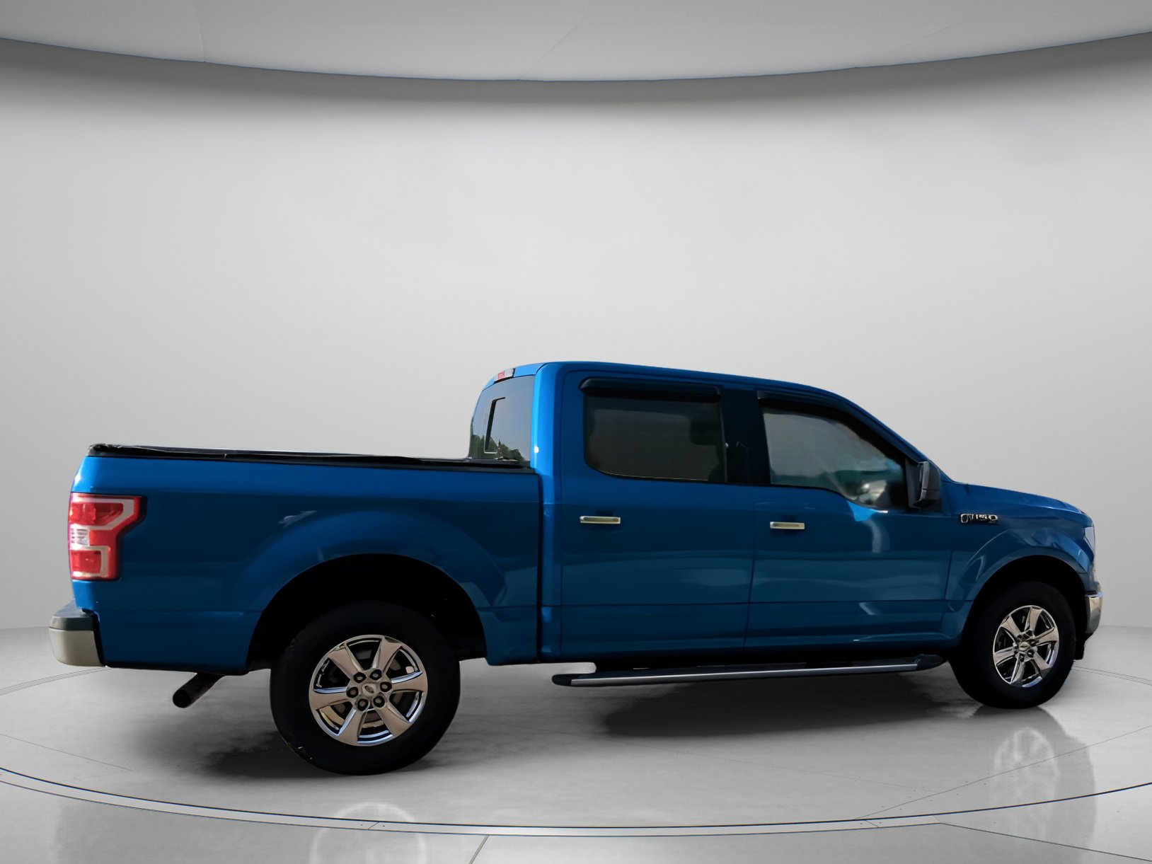 Certified 2020 Ford F150 XLT w/ Equipment Group 301A Mid image 29