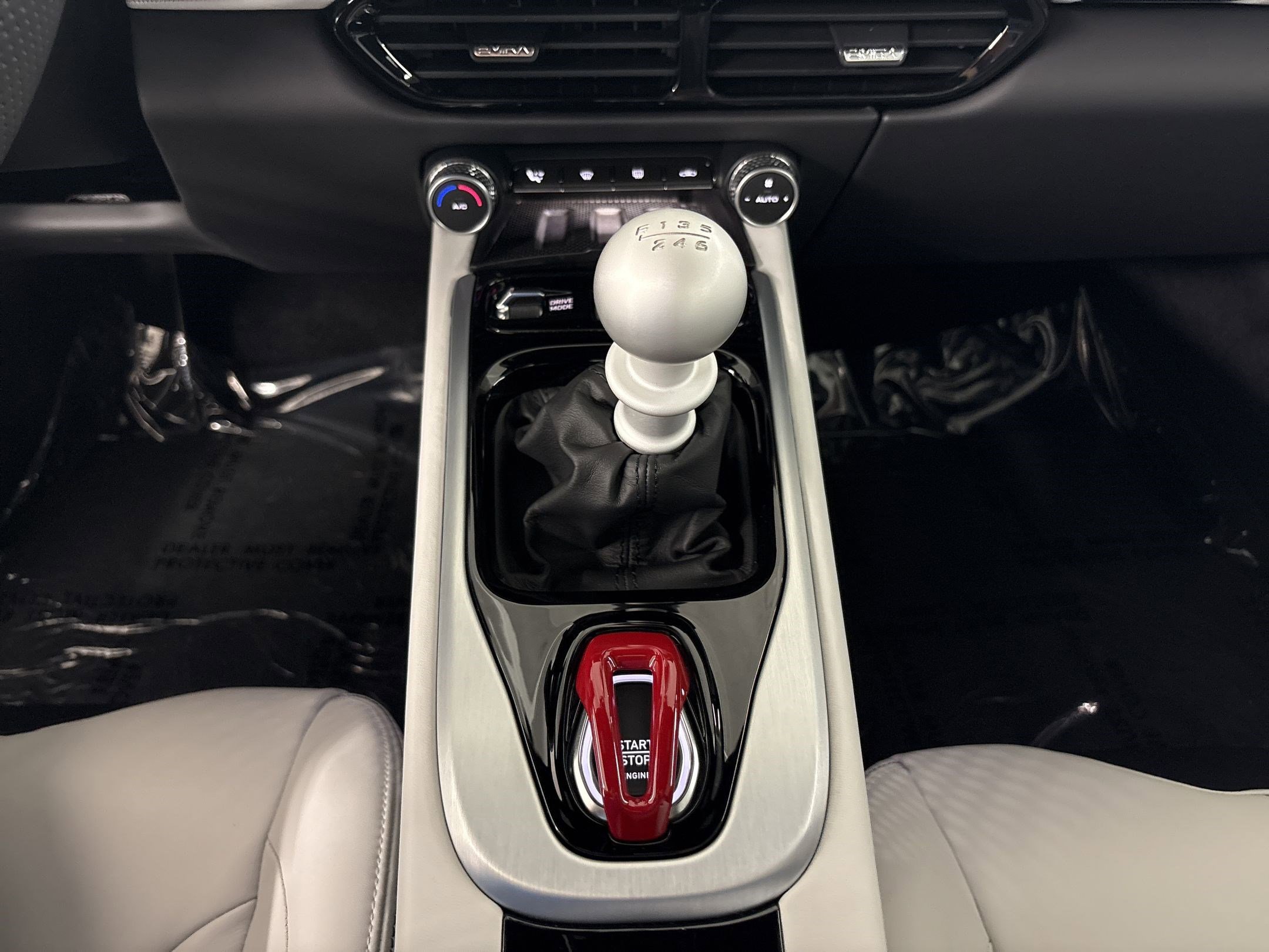 Used 2025 Lotus Emira RWD image 18