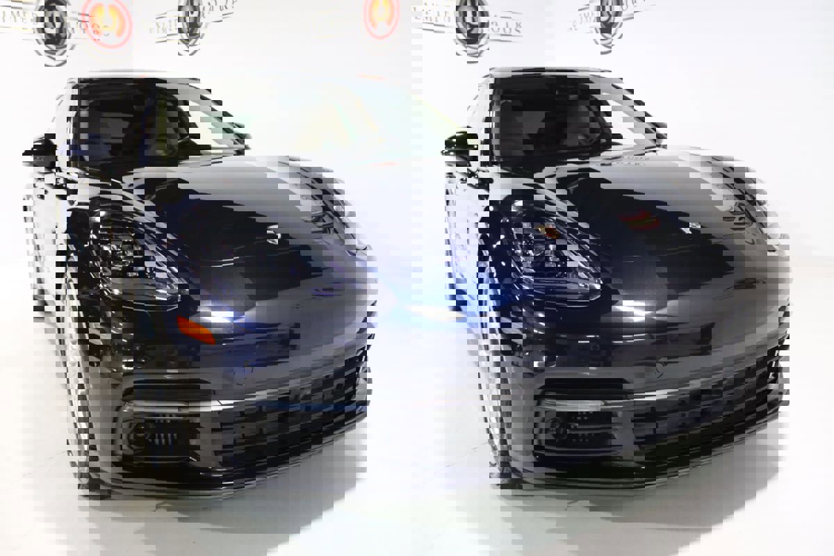 Used 2018 Porsche Panamera 4 image 33