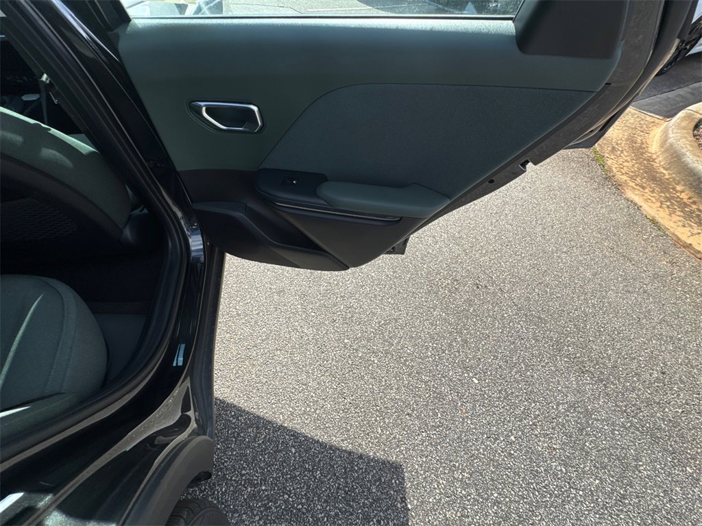 New 2025 Kia K4 EX image 16