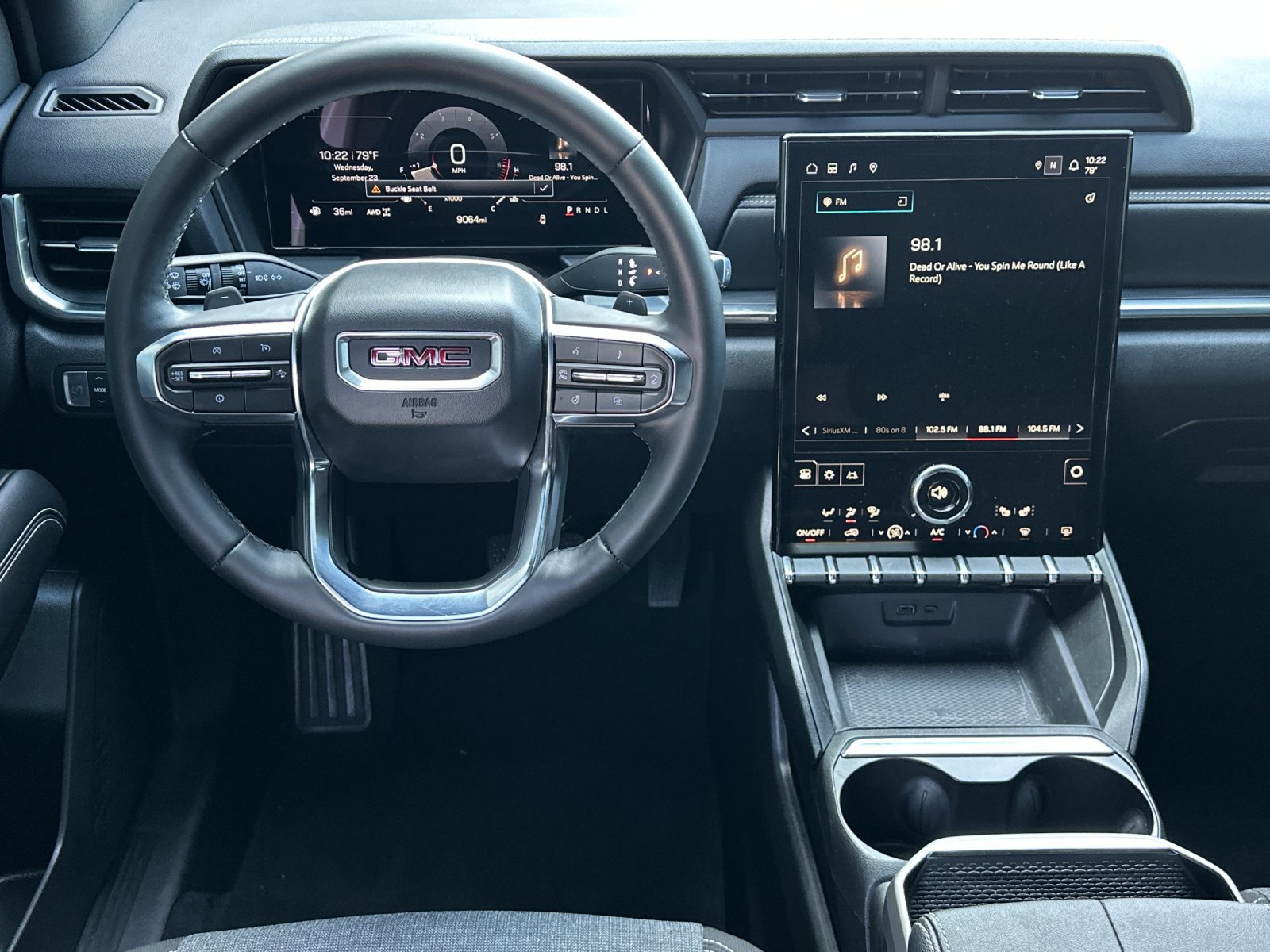Used 2025 GMC Terrain Elevation AWD/4WD image 14
