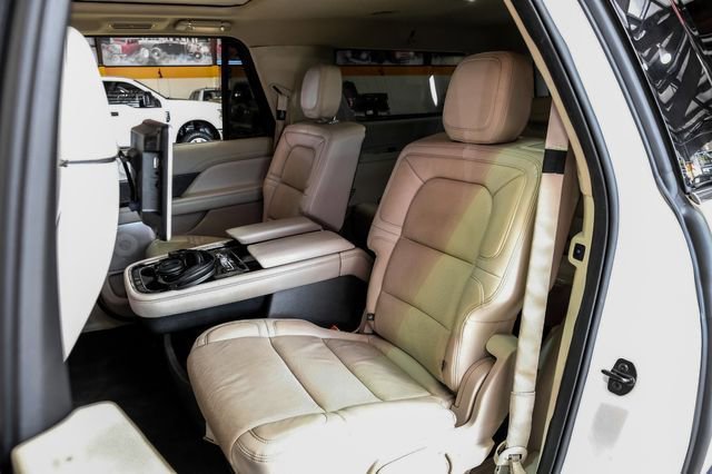 Used 2021 Lincoln Navigator L Reserve image 34