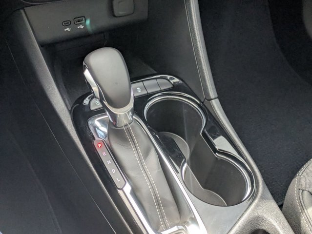 Used 2025 Buick Encore GX Preferred image 12