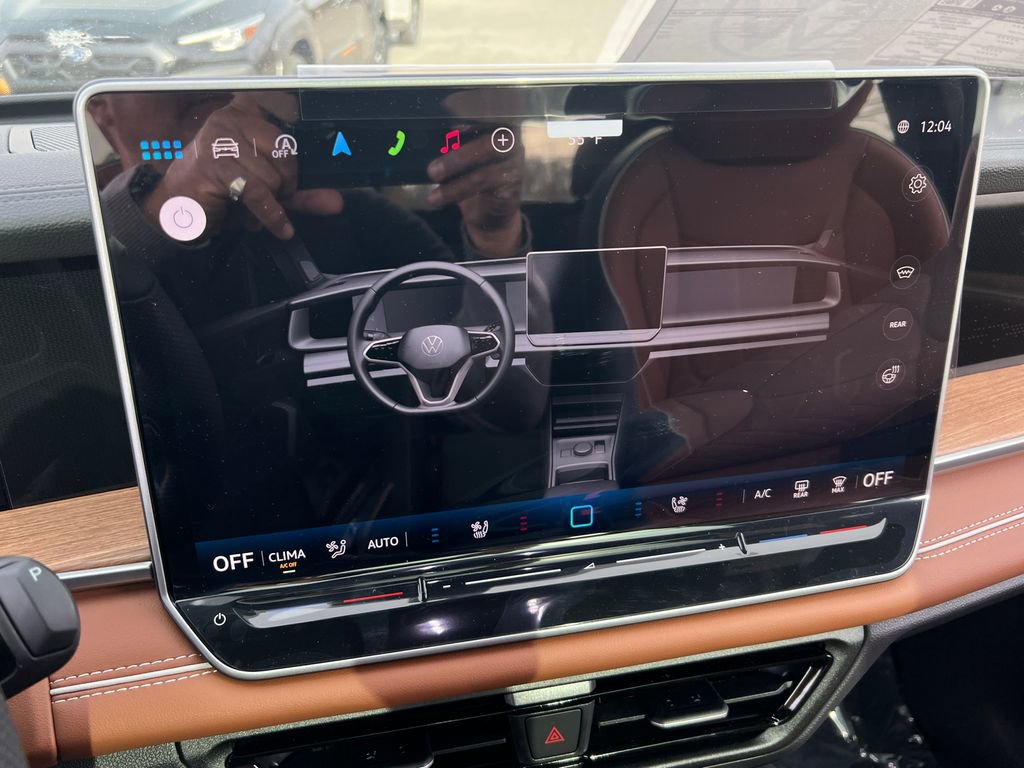 New 2026 Volkswagen Tiguan SEL R-Line image 28