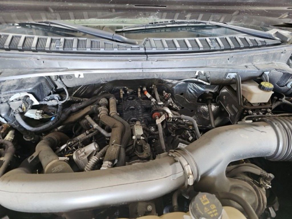 Used 2024 Ford Expedition Max XLT image 17