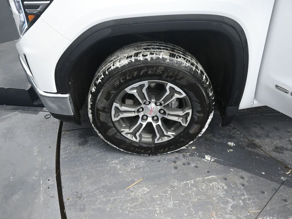 Used 2025 GMC Sierra 1500 SLT image 17