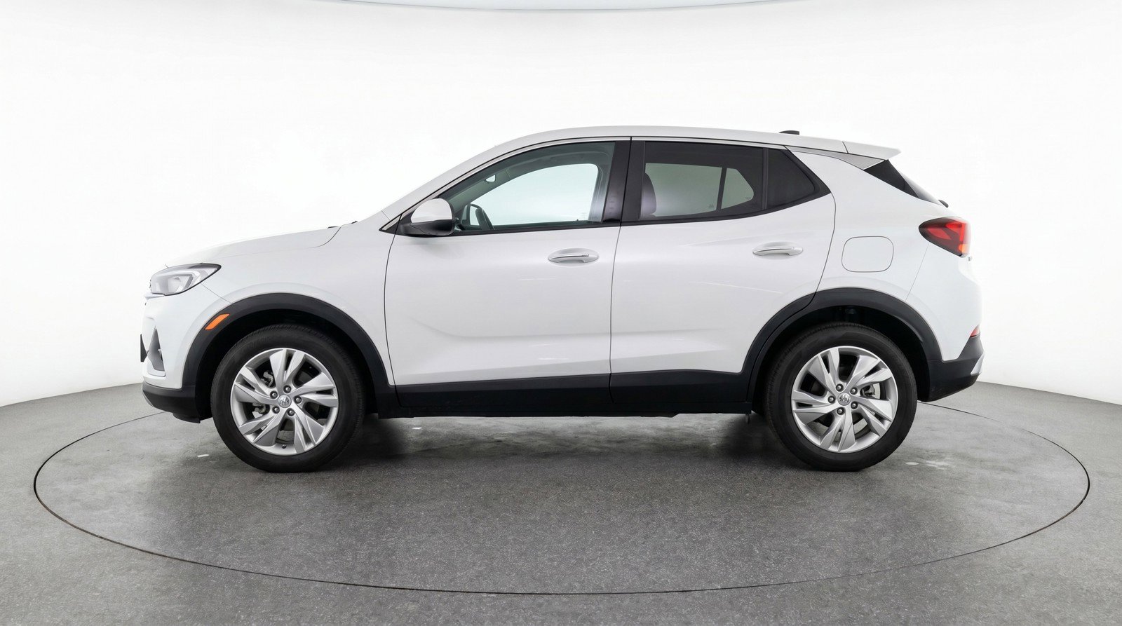 Used 2025 Buick Encore GX Preferred AWD/4WD image 5