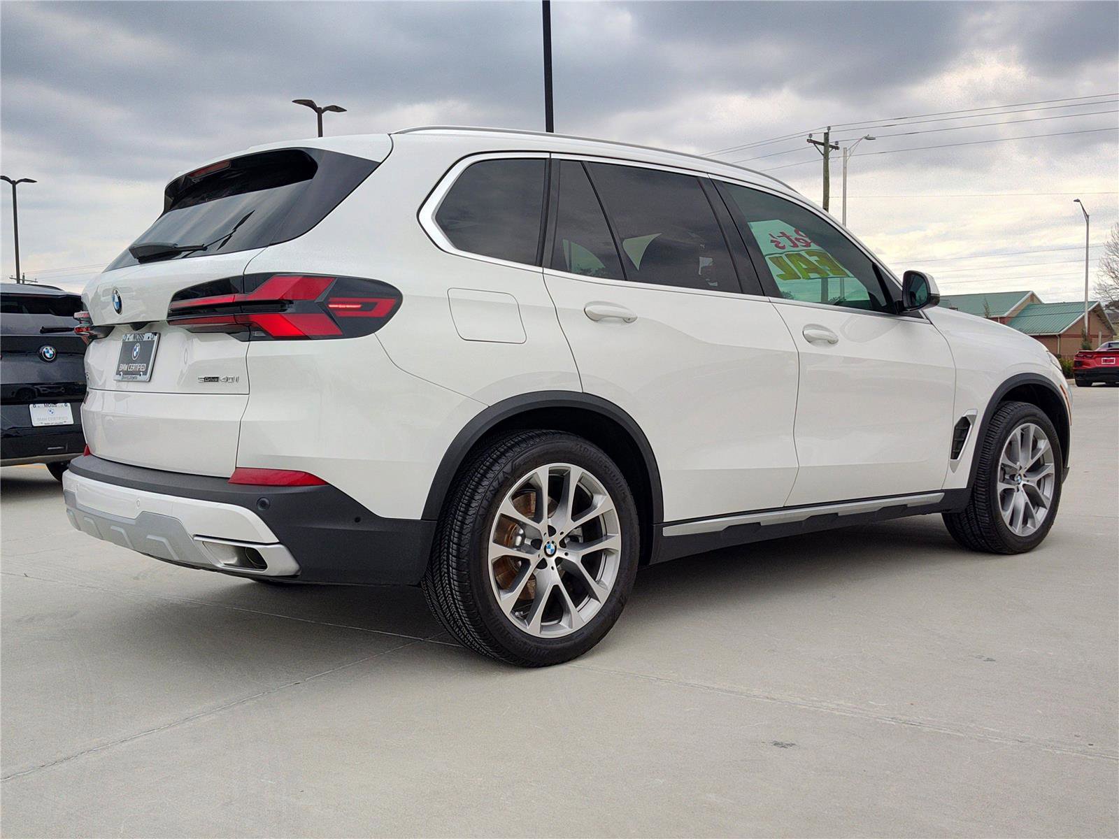 Certified 2025 BMW X5 sDrive40i w/ Premium Package RWD image 10
