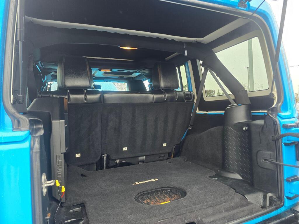 Used 2017 Jeep Wrangler Unlimited Sahara image 24