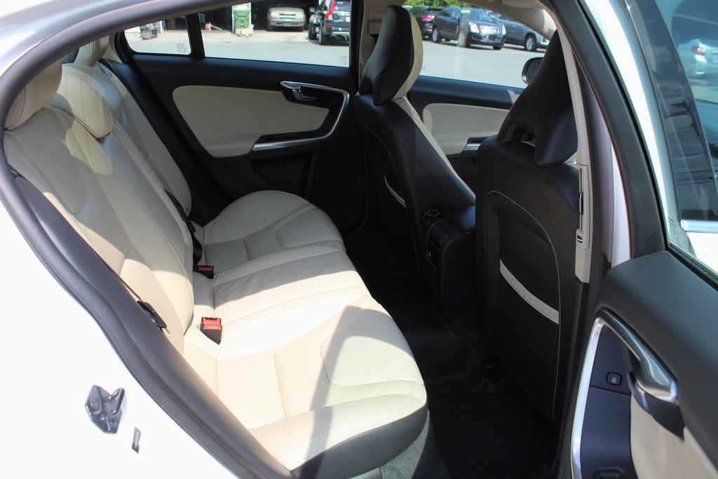 Used 2013 Volvo S60 T6 AWD/4WD image 31