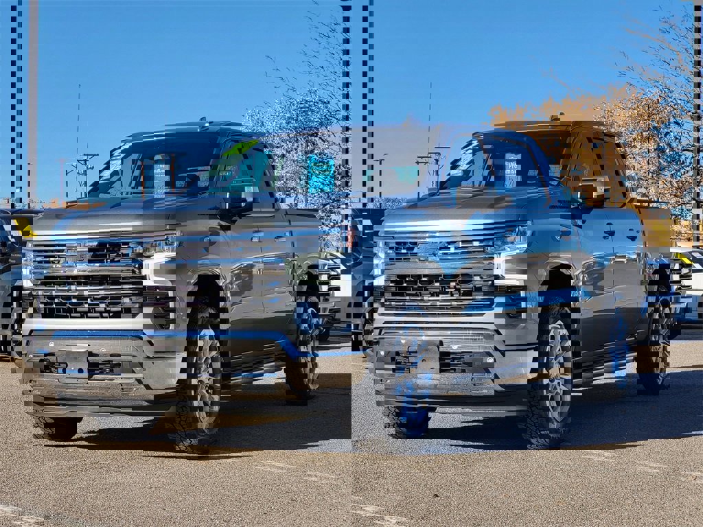 Certified 2023 Chevrolet Silverado 1500 LTZ w/ LTZ Convenience Package II image 4