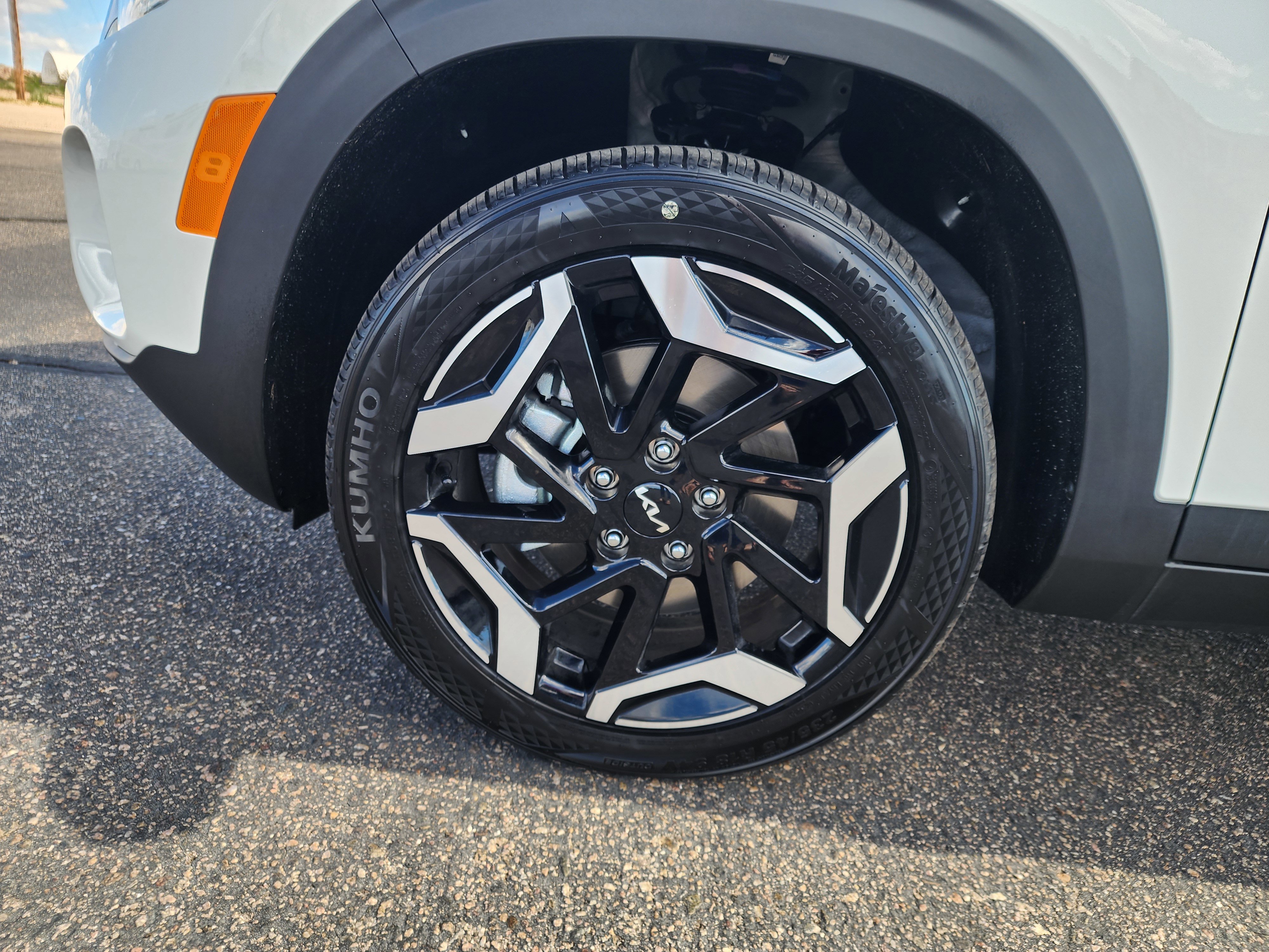 New 2026 Kia Seltos SX image 8