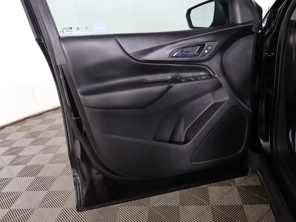 Used 2021 Chevrolet Equinox LT FWD image 20