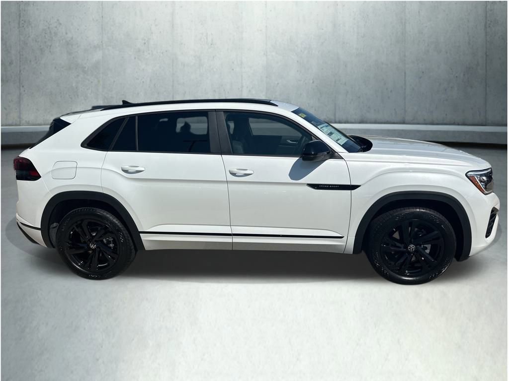 New 2026 Volkswagen Atlas Cross Sport SEL R-Line image 3
