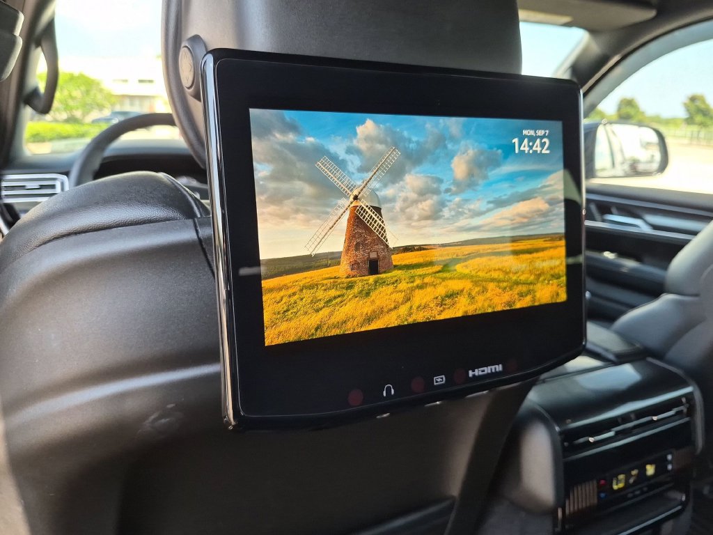Used 2024 Jeep Wagoneer 4WD w/ Rear Seat Video Group 1 image 26