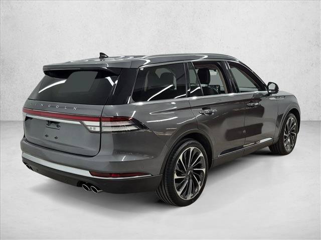 Used 2022 Lincoln Aviator Reserve w/ Equipment Group 201A RWD image 5