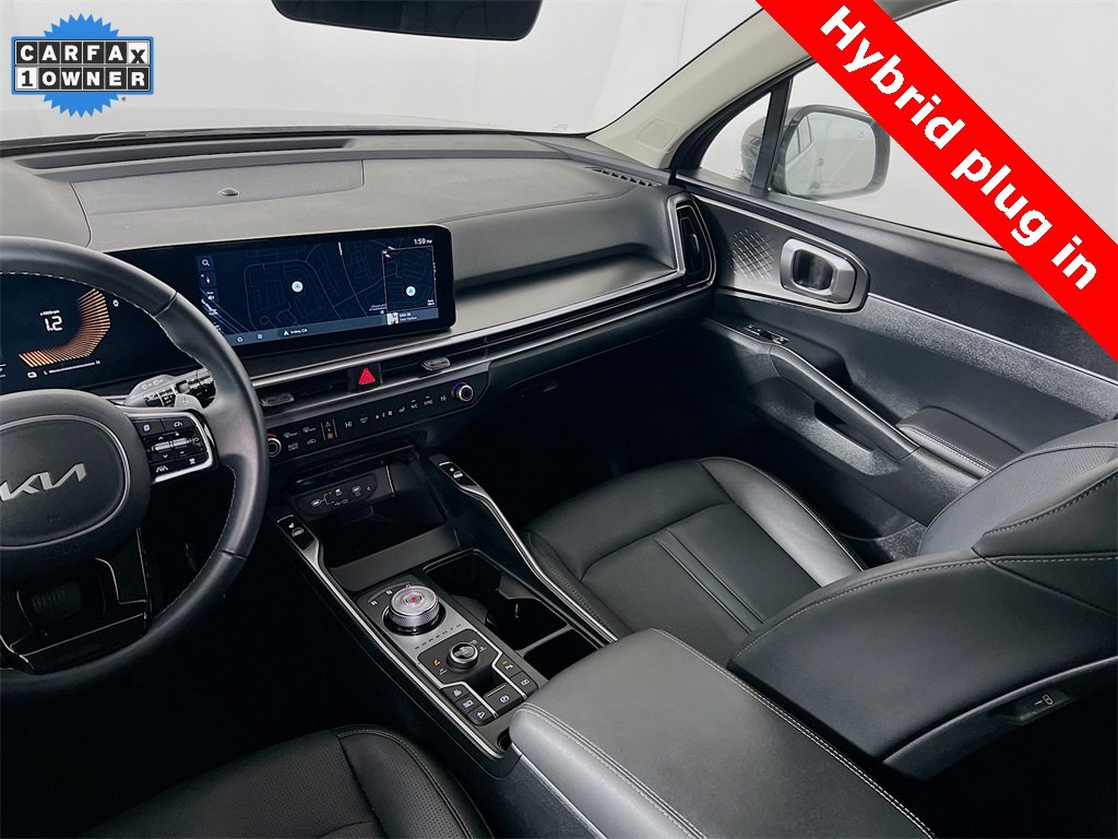 Certified 2025 Kia Sorento EX image 24
