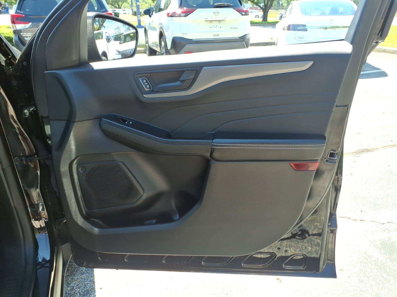 Certified 2023 Ford Escape Active FWD image 29