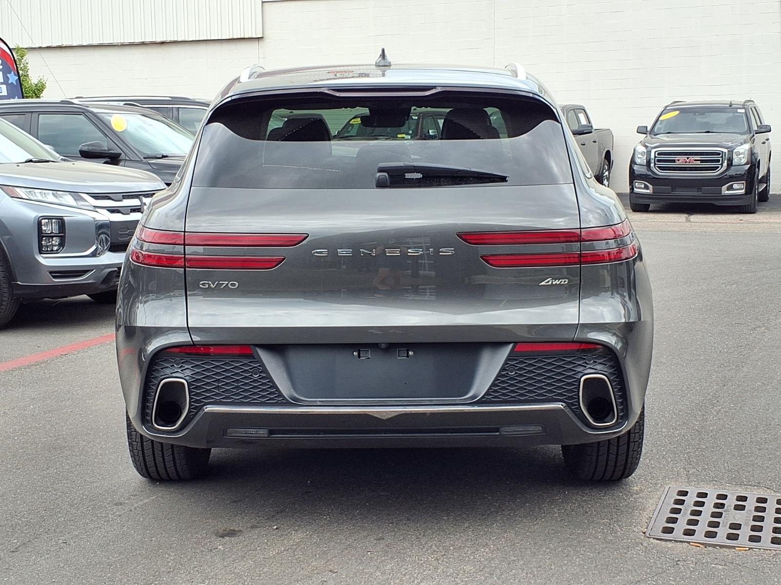 Used 2025 Genesis GV70 2.5T AWD/4WD image 23