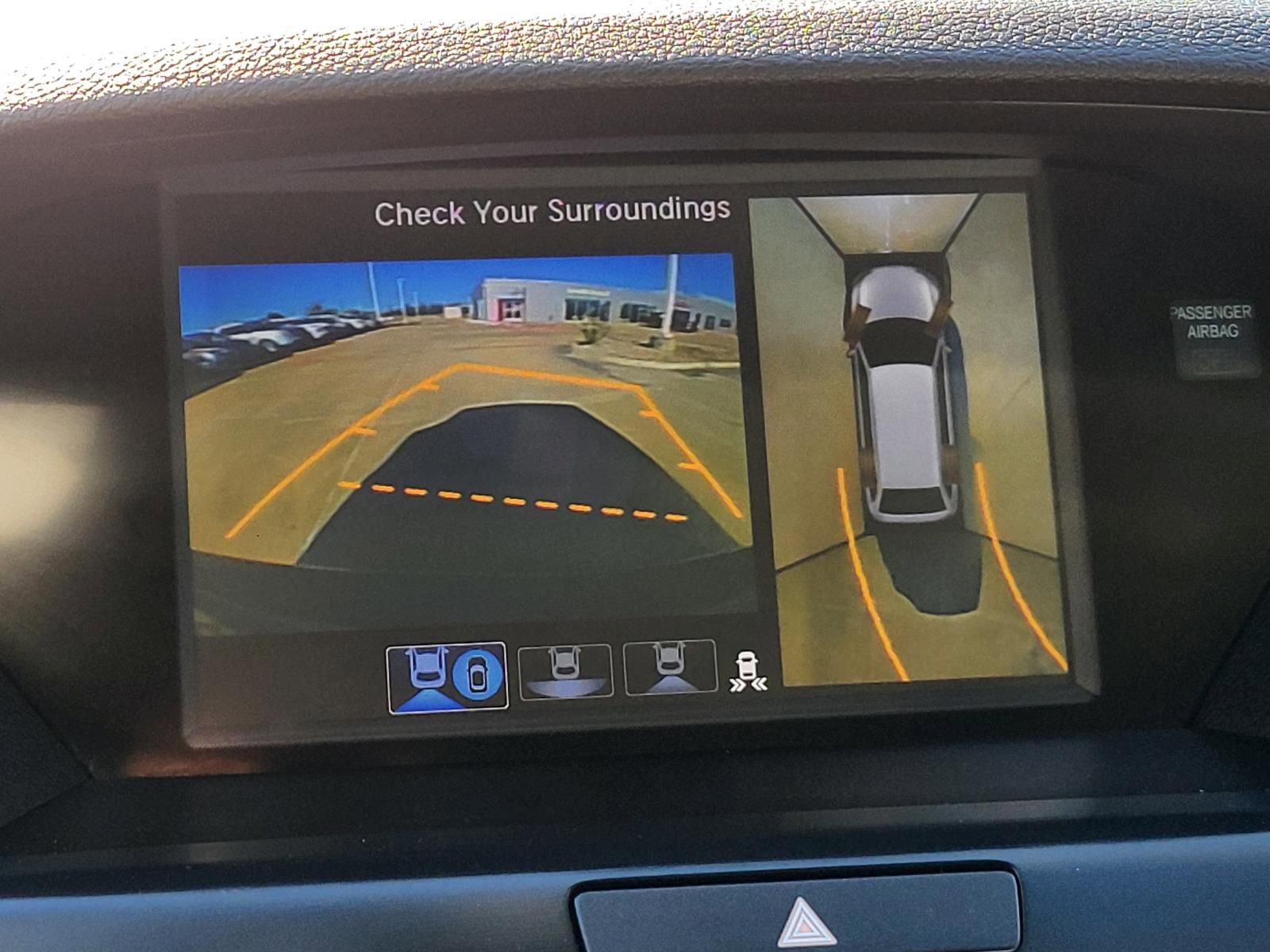 Used 2017 Acura MDX SH-AWD w/ Advance Package image 30