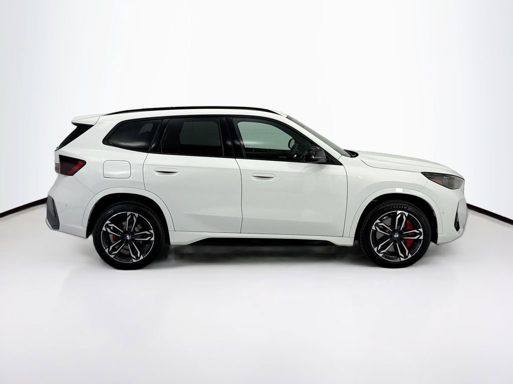 New 2026 BMW X1 xDrive28i w/ Technology Package AWD/4WD image 4