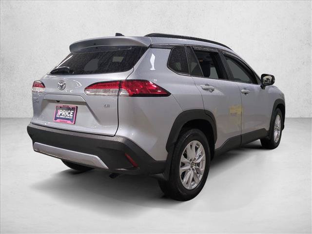 Certified 2025 Toyota Corolla Cross LE FWD image 5