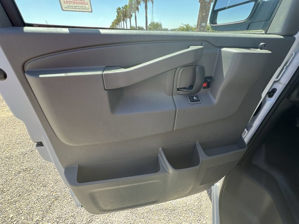 New 2026 Chevrolet Express 2500 w/ Driver Convenience Package RWD image 20