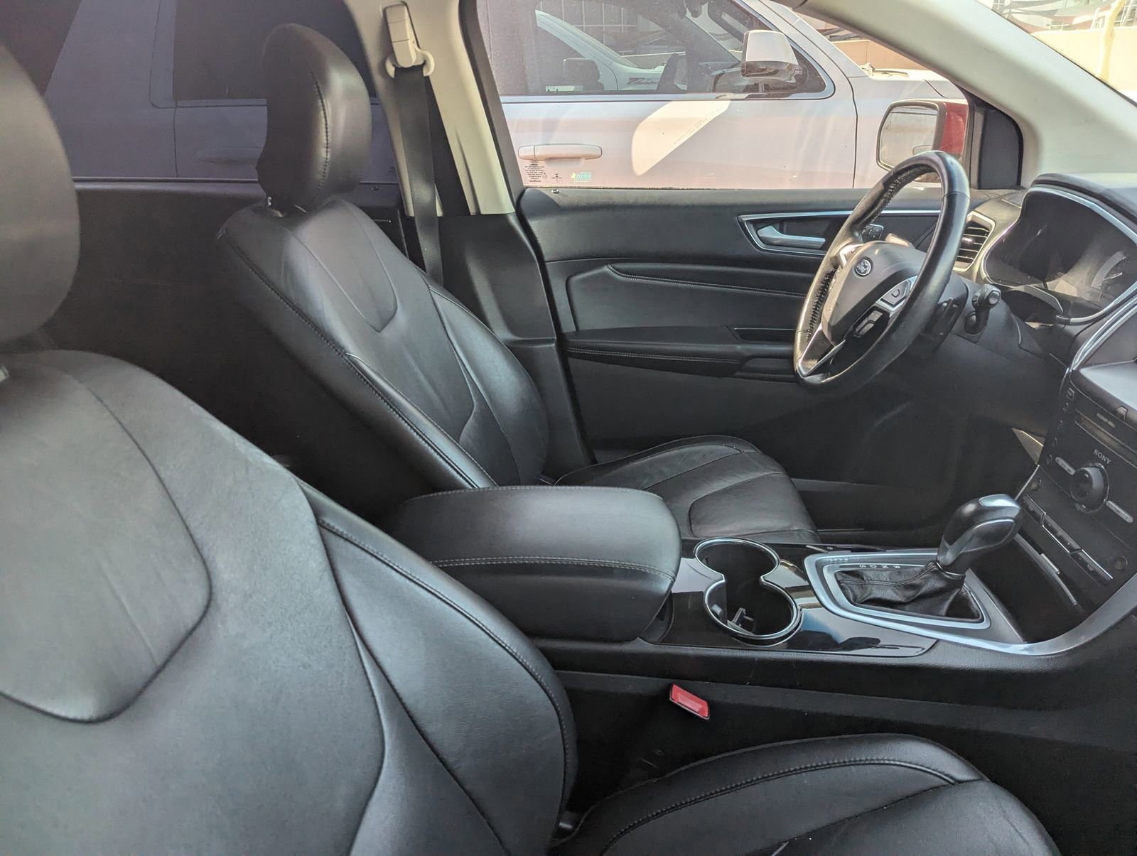 Used 2016 Ford Edge Titanium w/ Technology Package image 6