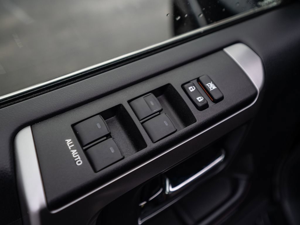 Used 2023 Toyota 4Runner Limited image 24