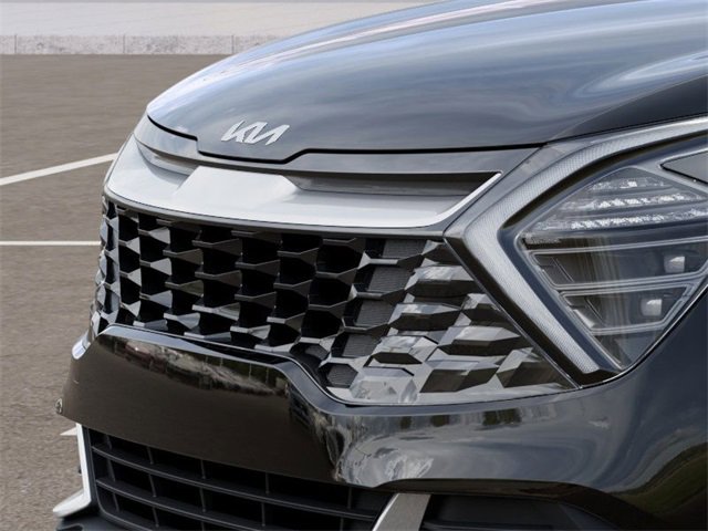 Used 2025 Kia Sportage EX image 12