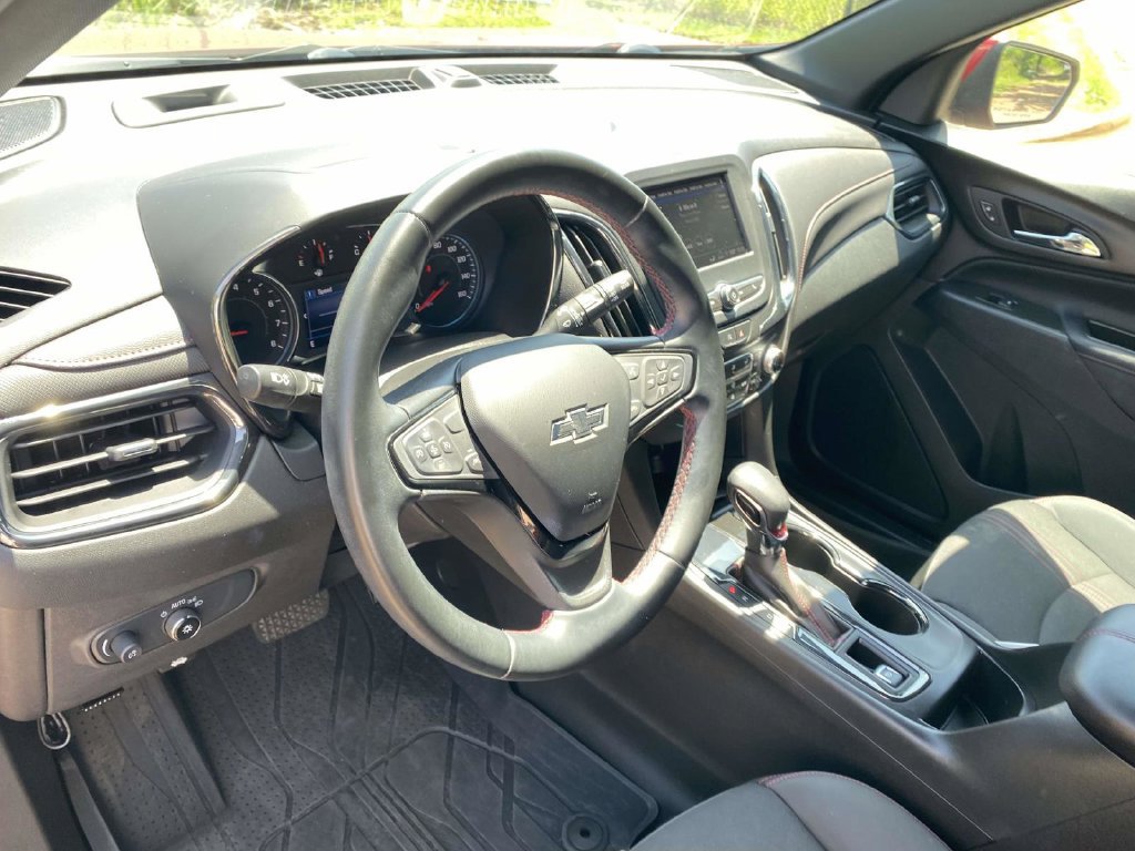 Used 2023 Chevrolet Equinox RS w/ LPO, Floor Liner Package FWD image 22