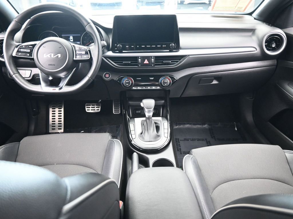 Used 2023 Kia Forte GT-Line image 37