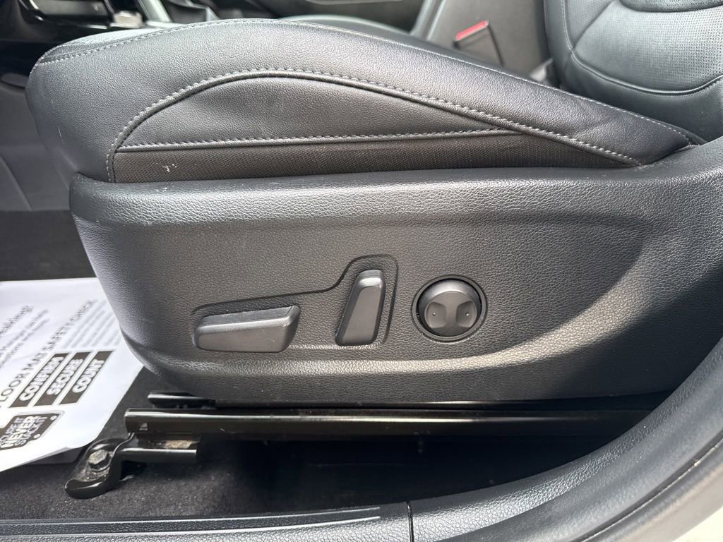 Used 2023 Kia Seltos EX image 31