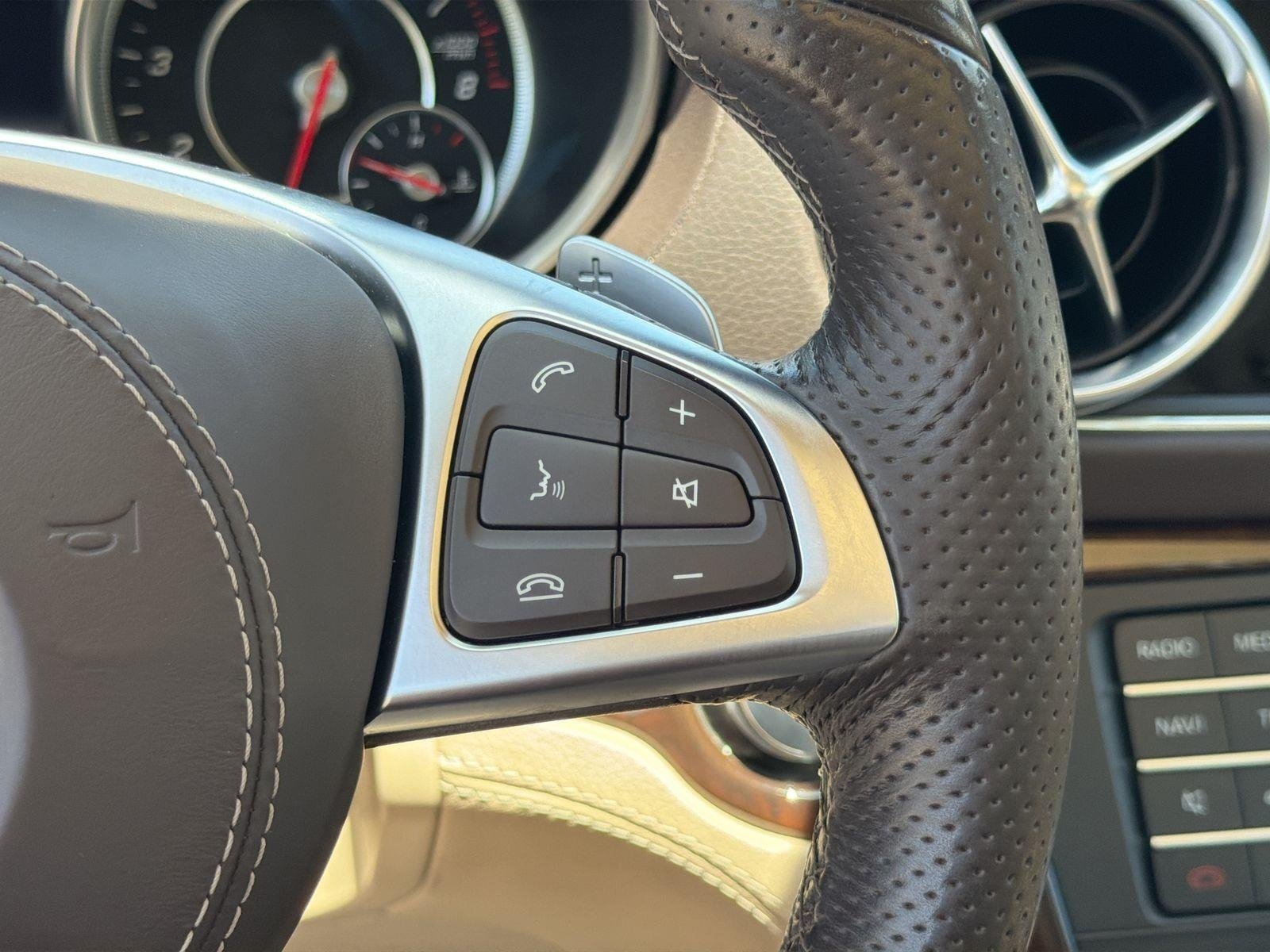 Used 2017 Mercedes-Benz SL 450 image 10
