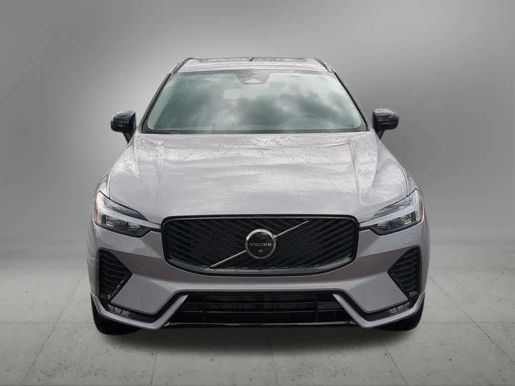 Certified 2026 Volvo XC60 B5 Plus w/ Protection Package Premier AWD/4WD image 9