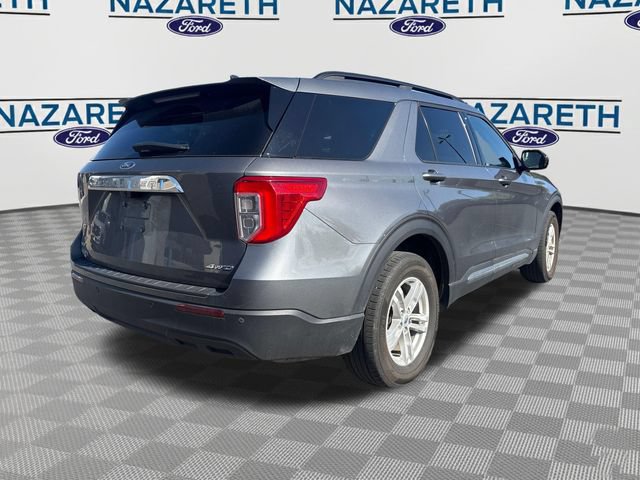 Used 2023 Ford Explorer XLT AWD/4WD image 7