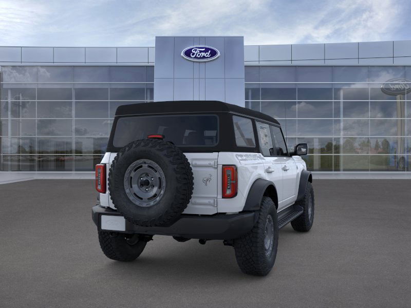 New 2025 Ford Bronco Outer Banks w/ Sasquatch Package AWD/4WD image 8