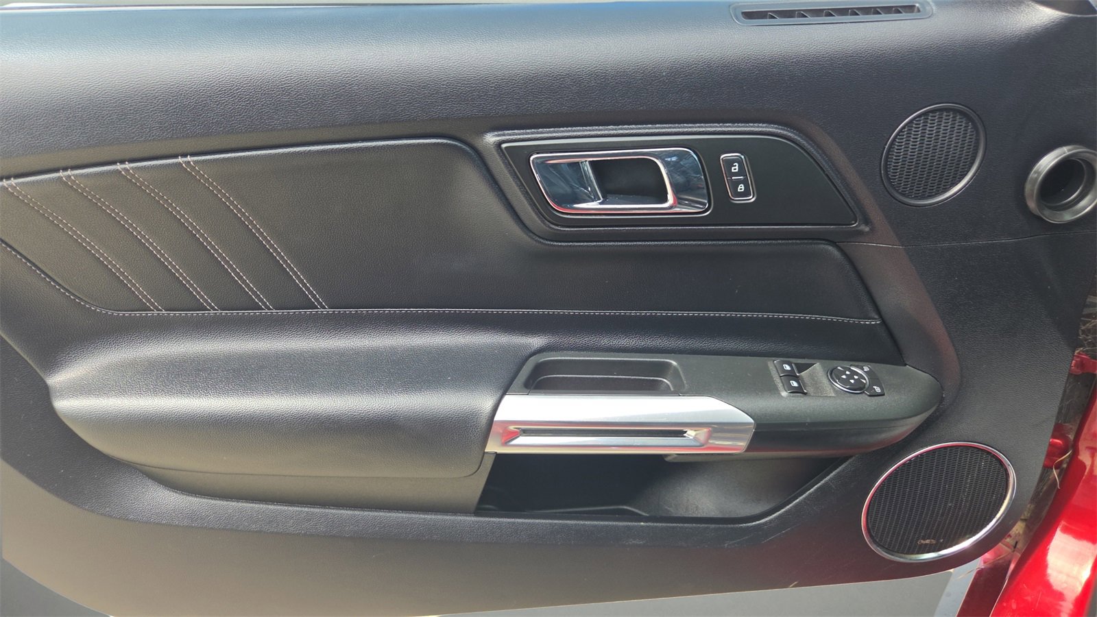 Used 2017 Ford Mustang Premium w/ Pony Package image 20