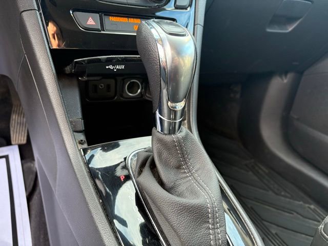 Used 2022 Buick Encore Preferred image 22