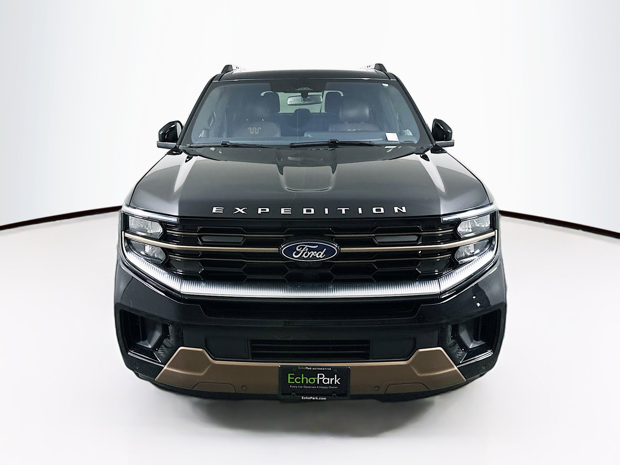 Used 2025 Ford Expedition King Ranch image 2