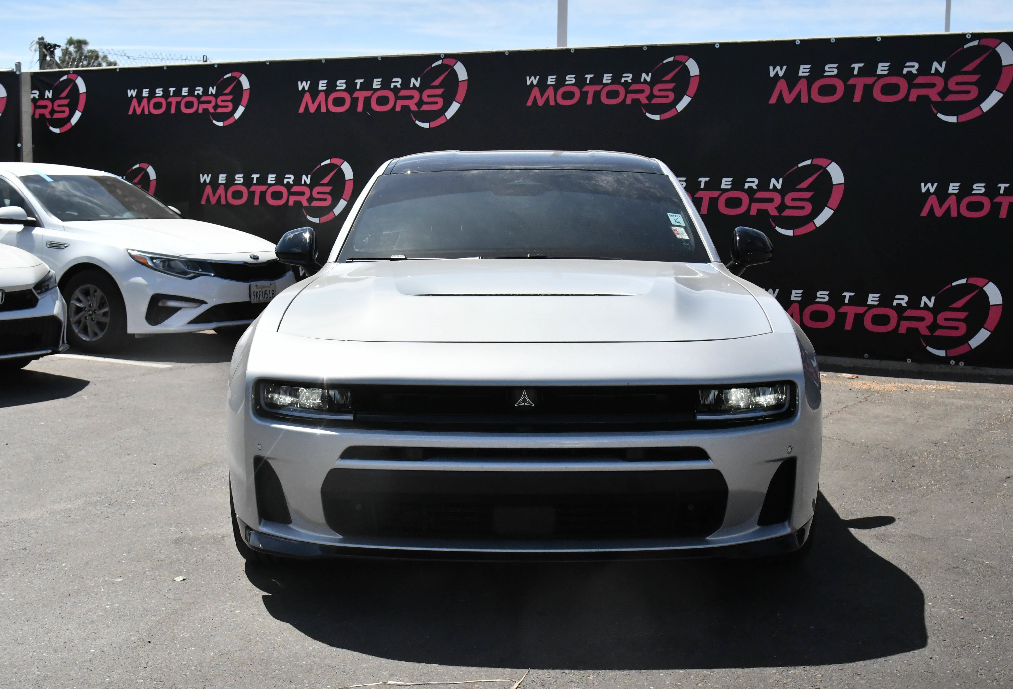 Used 2026 Dodge Charger Scat Pack w/ Blacktop Package AWD/4WD image 2