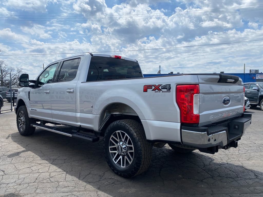 Used 2018 Ford F250 Lariat w/ Lariat Value Package AWD/4WD image 7