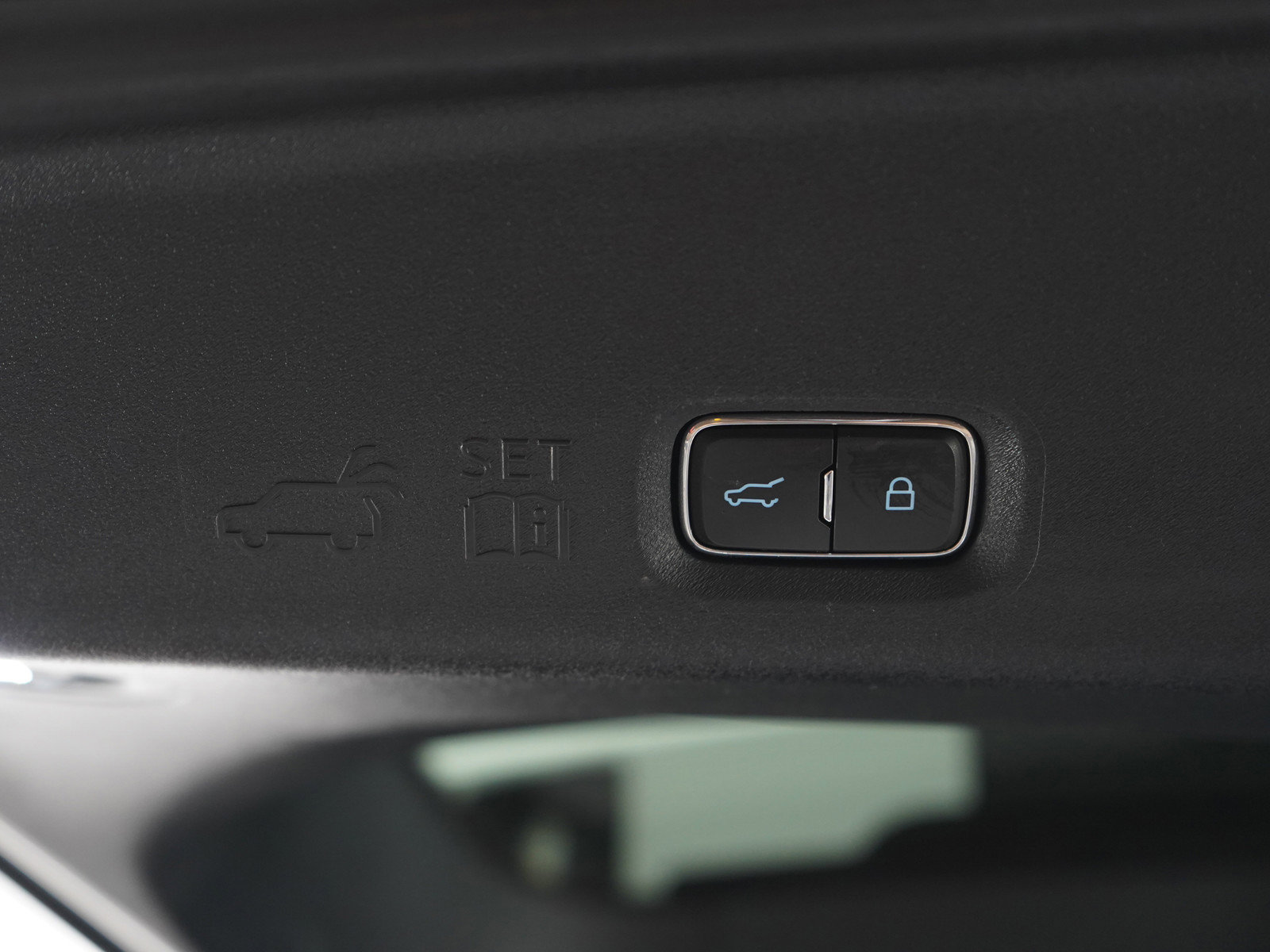 Used 2025 Ford Expedition Max Platinum AWD/4WD image 19