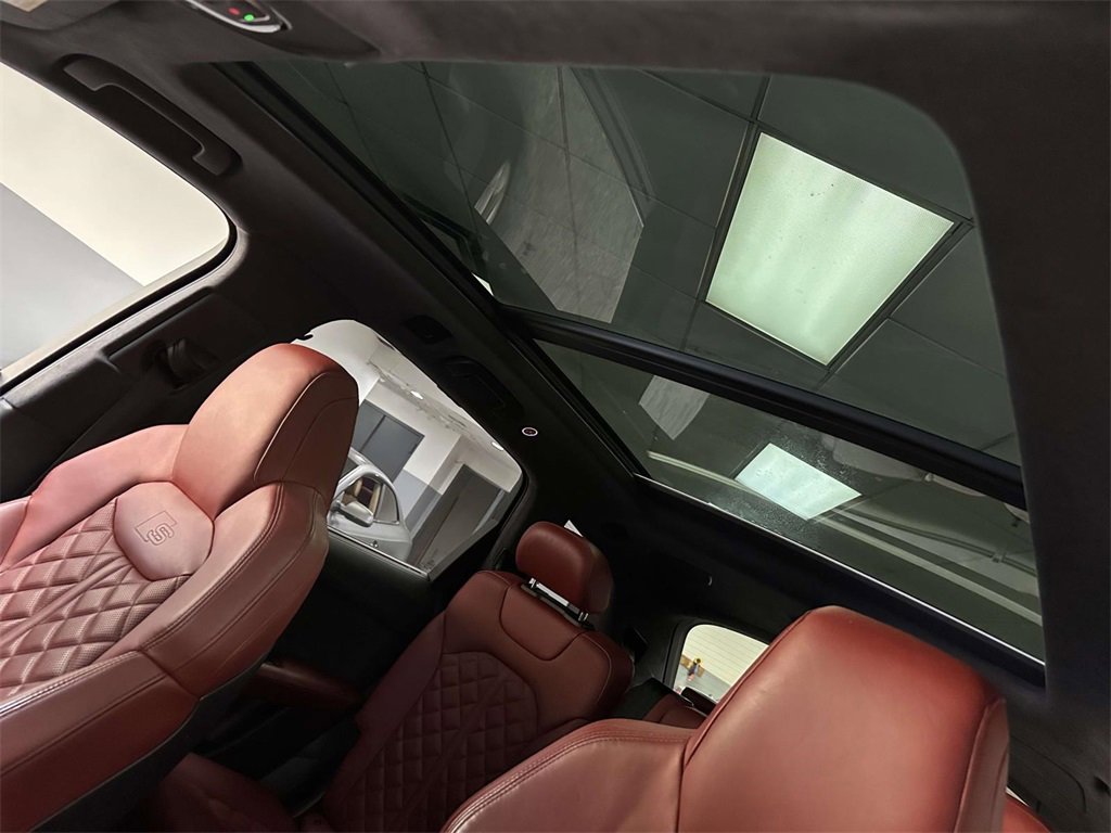 Used 2023 Audi SQ7 Prestige w/ Prestige Package image 14