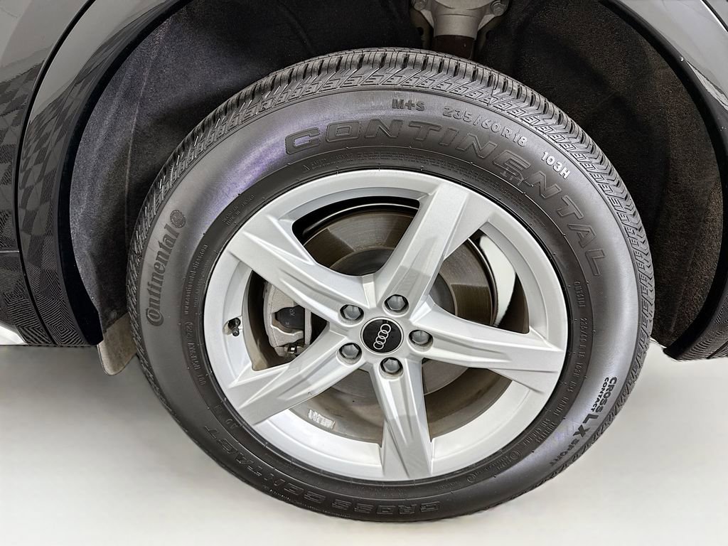 Certified 2023 Audi Q5 2.0T Premium w/ Convenience Package image 29