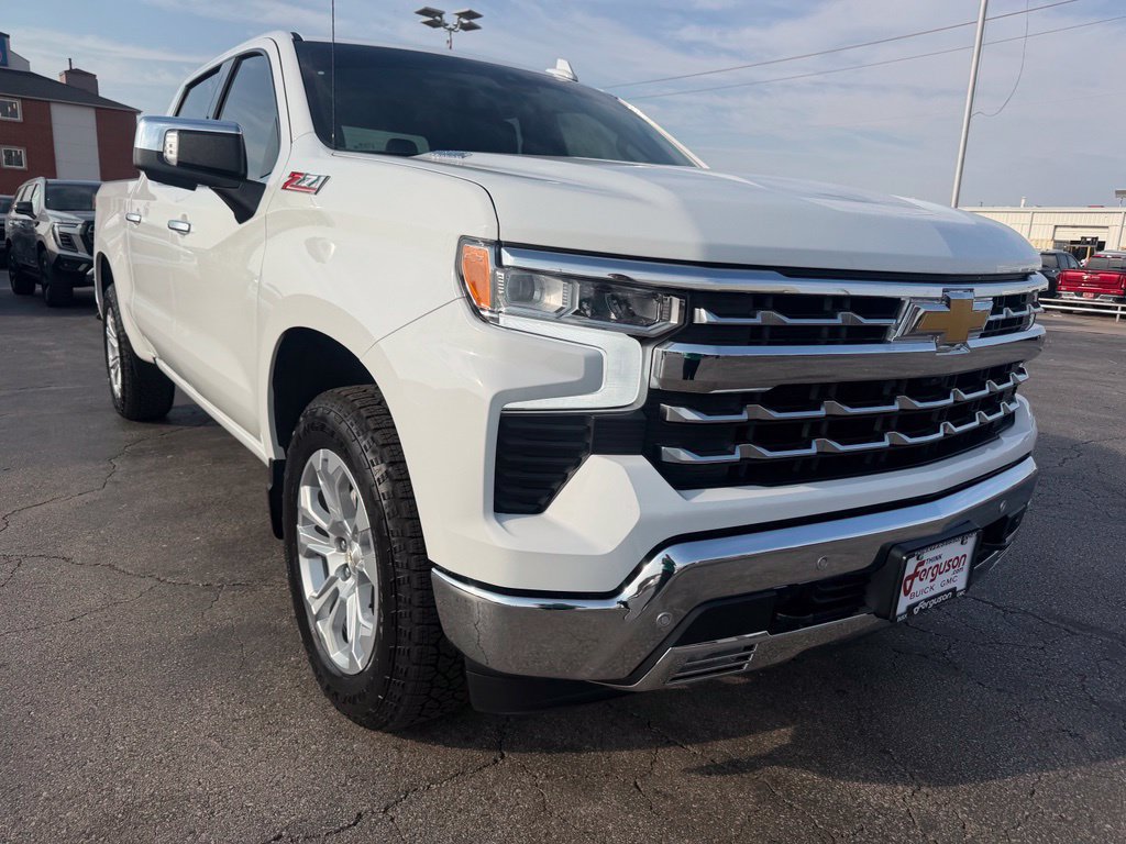 Used 2025 Chevrolet Silverado 1500 LTZ w/ Z71 Off-Road Package AWD/4WD image 2