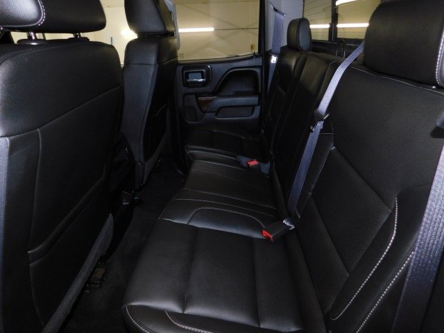 Used 2016 GMC Sierra 2500 SLT w/ Driver Alert Package image 16